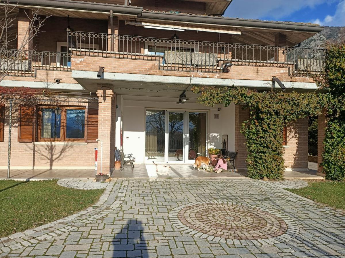 Rossomattone Countryhouse Sulmona Exteriér fotografie