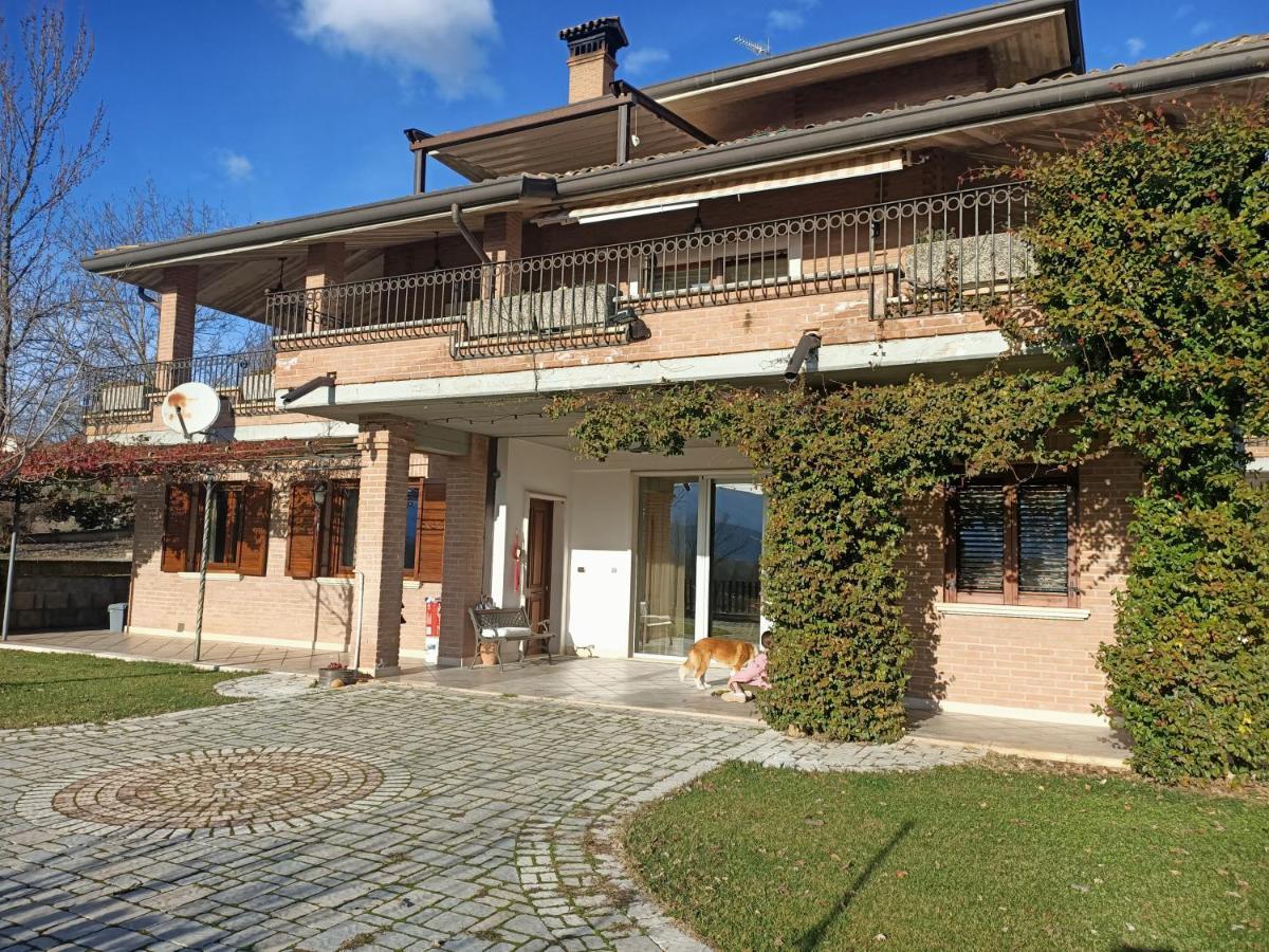 Rossomattone Countryhouse Sulmona Exteriér fotografie